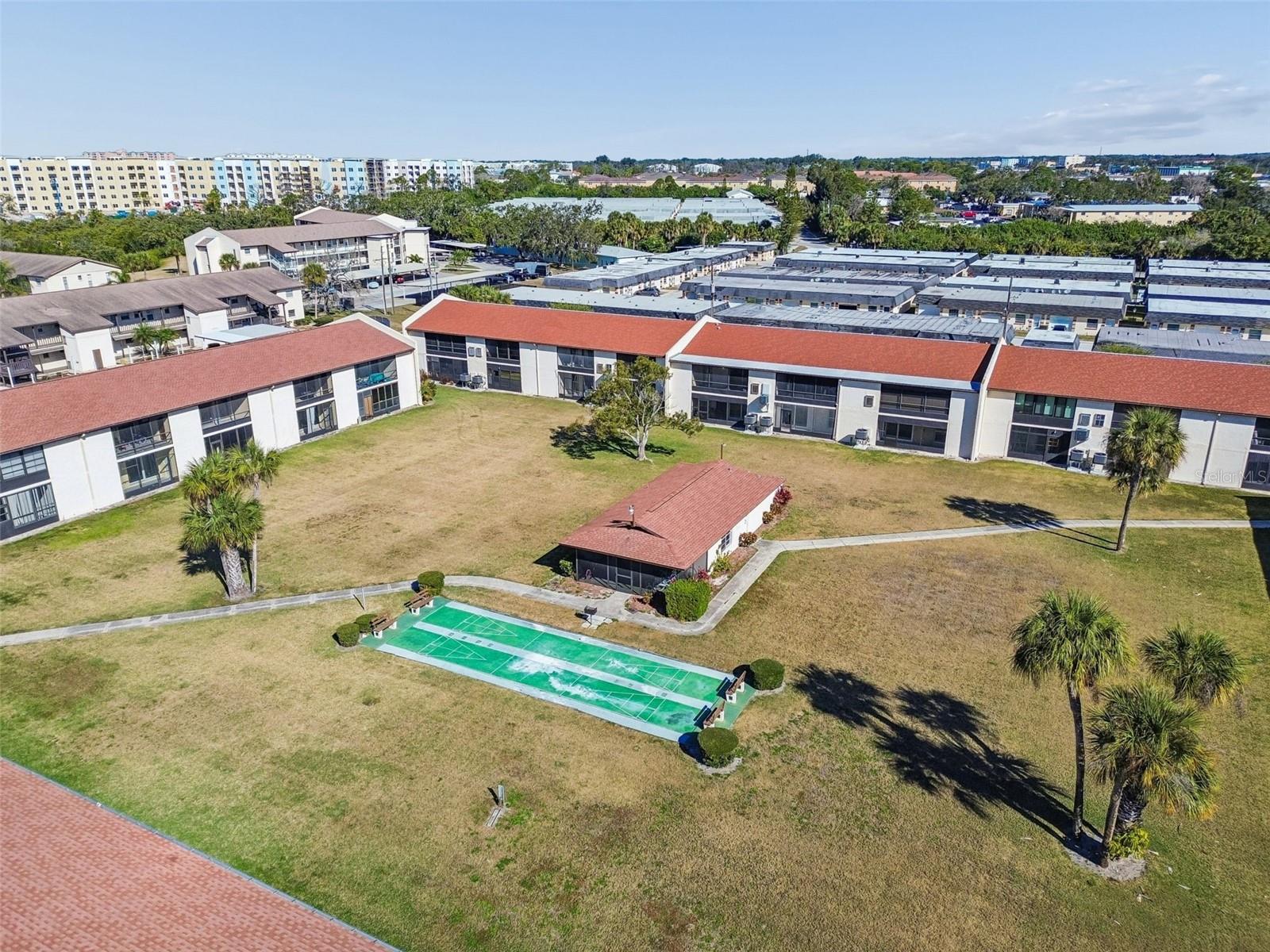 HARBOR VILLAS CONDO PH 03 - Residential