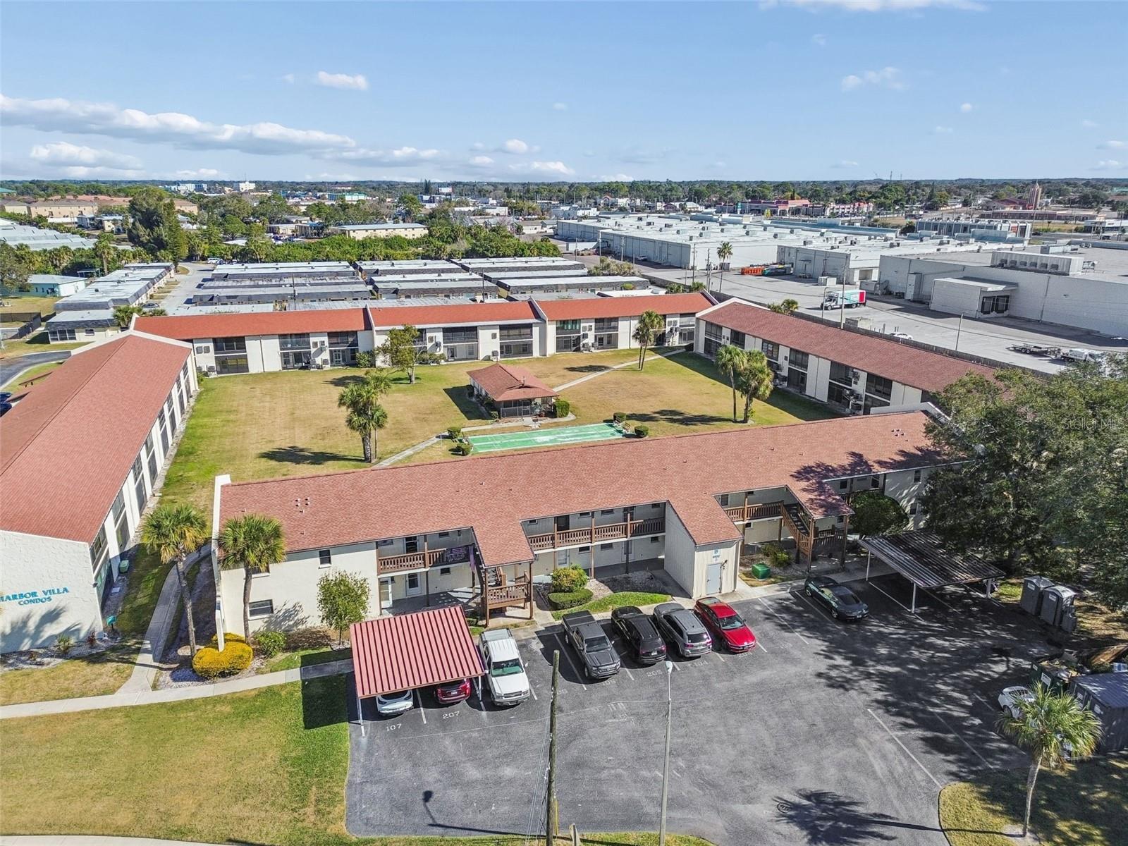 HARBOR VILLAS CONDO PH 03 - Residential