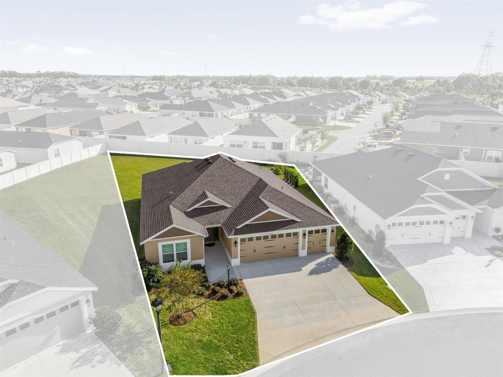 VILLAGES/WEST LAKE UN 56 - Residential