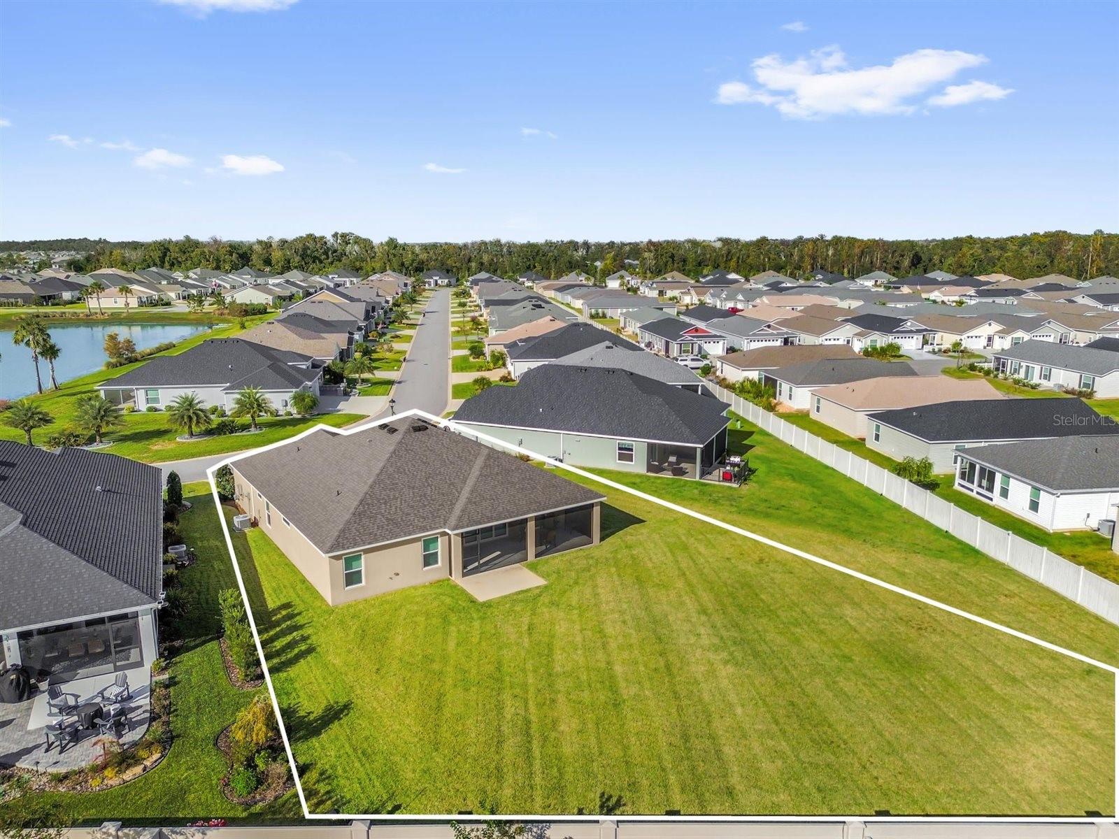 VILLAGES/WEST LAKE UN 56 - Residential