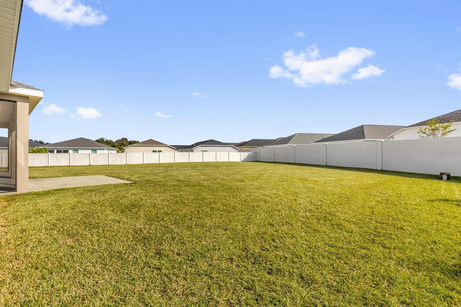 VILLAGES/WEST LAKE UN 56 - Residential