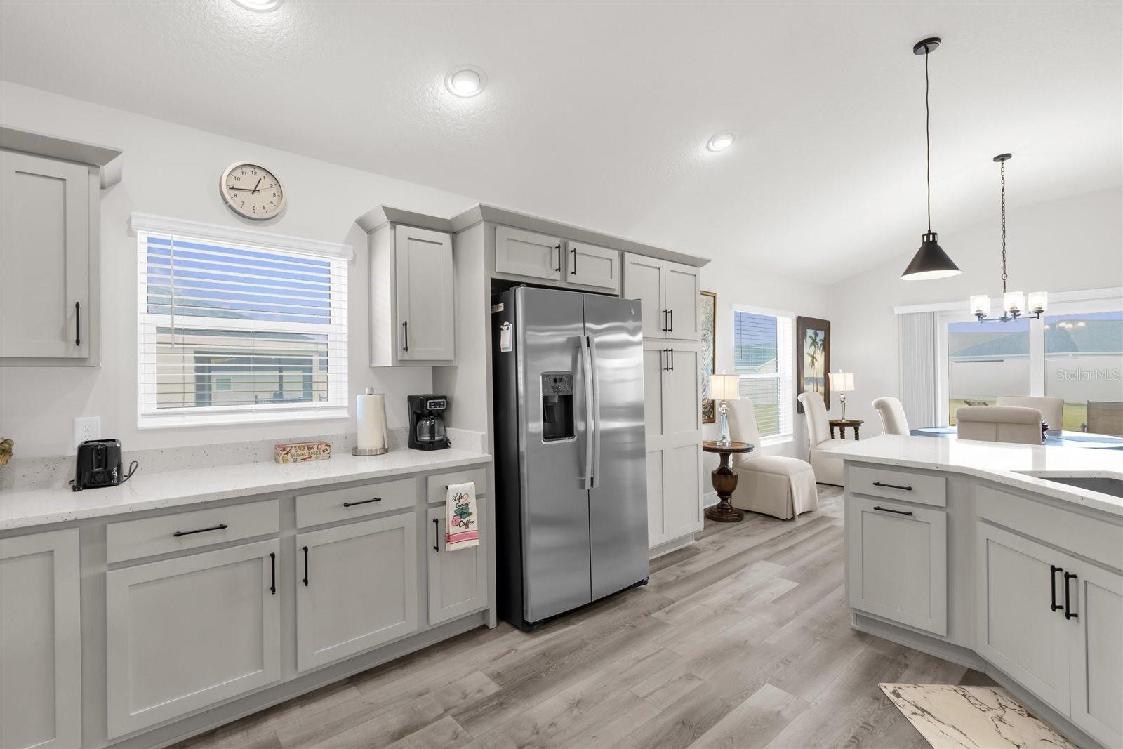 VILLAGES/WEST LAKE UN 56 - Residential