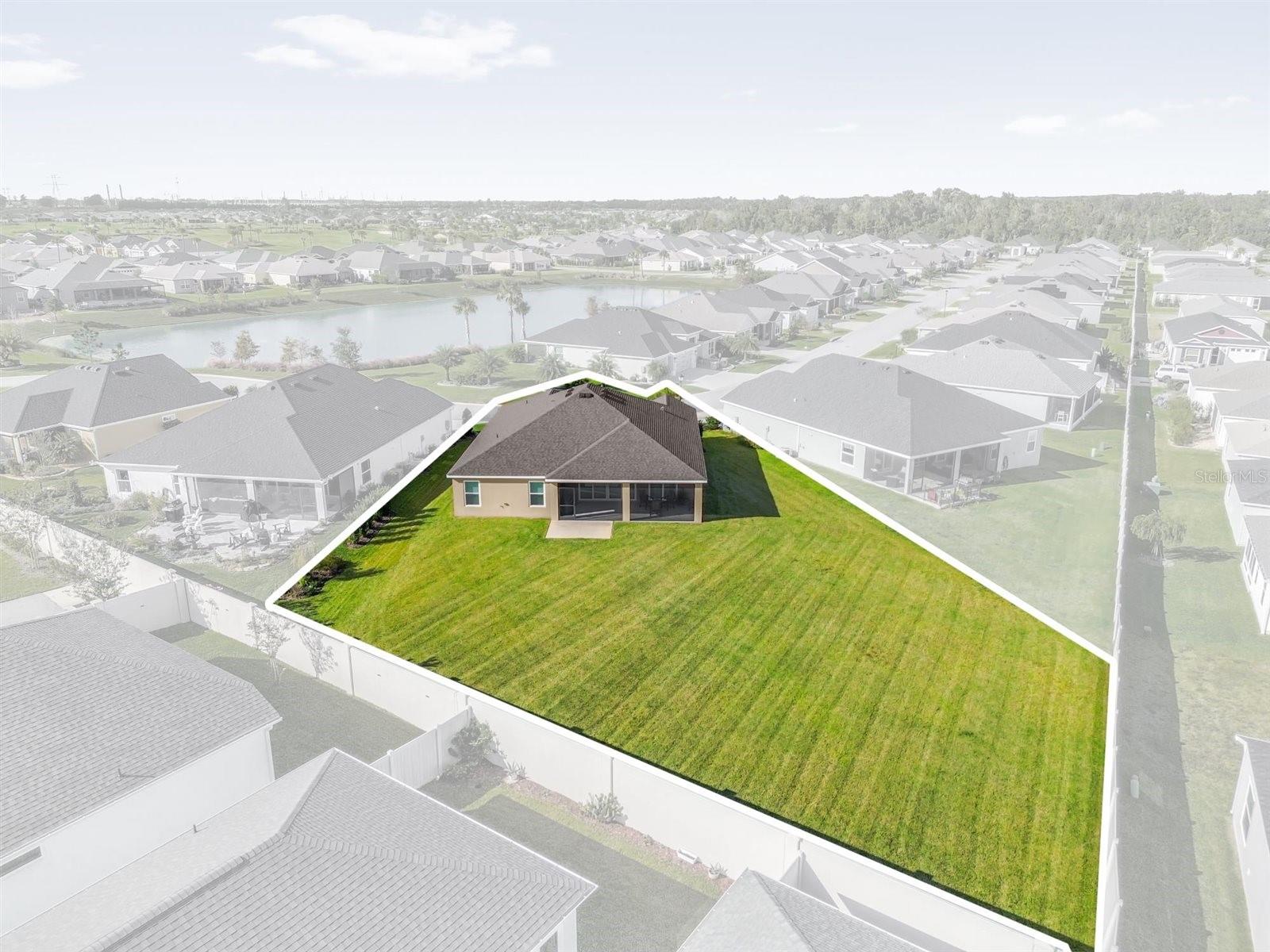 VILLAGES/WEST LAKE UN 56 - Residential