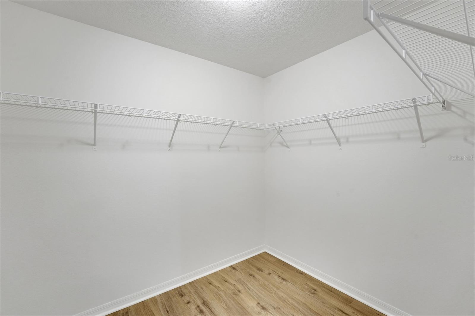 TAVARES CHELSEA OAKS SOUTH - Residential