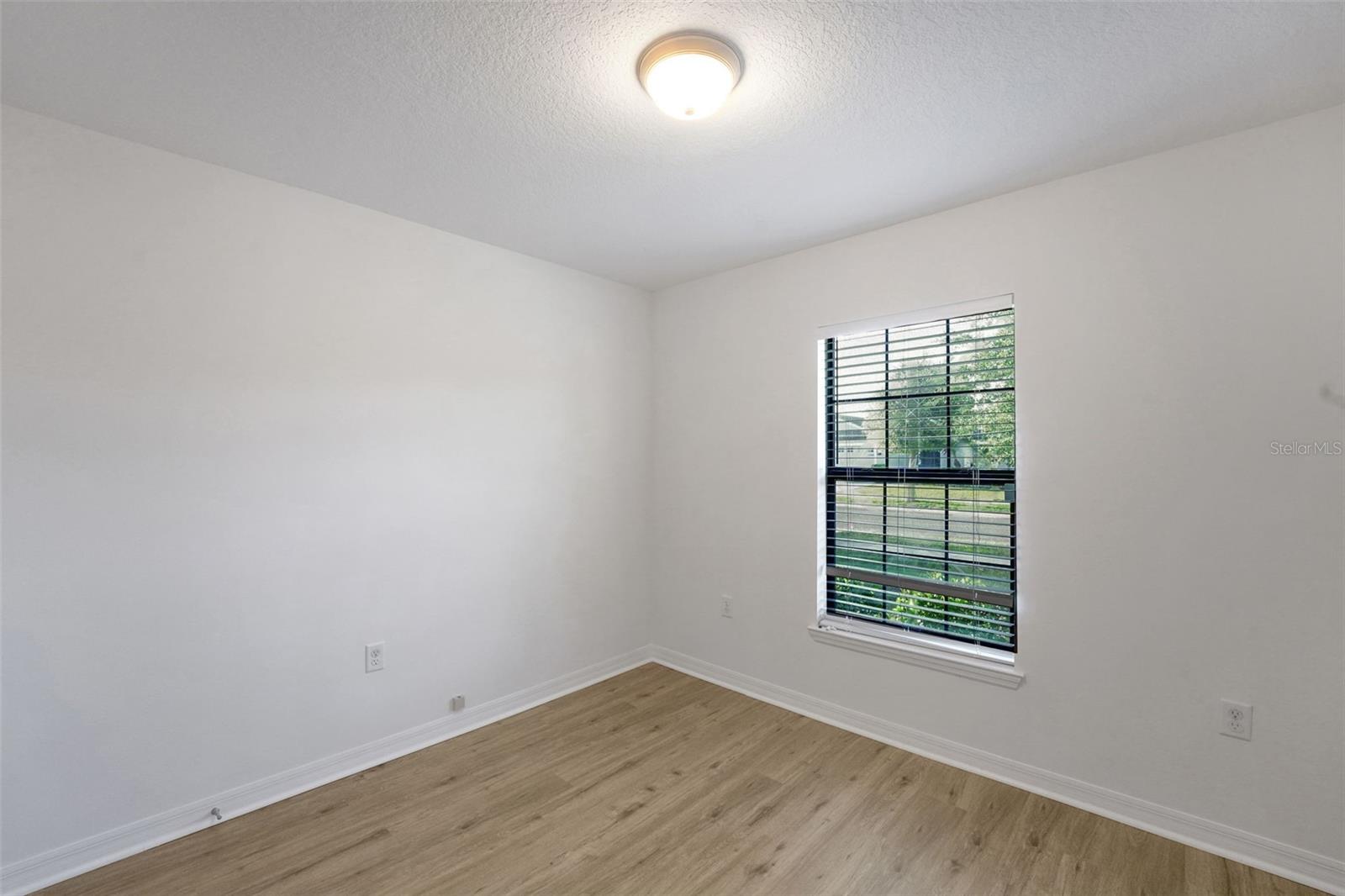 TAVARES CHELSEA OAKS SOUTH - Residential