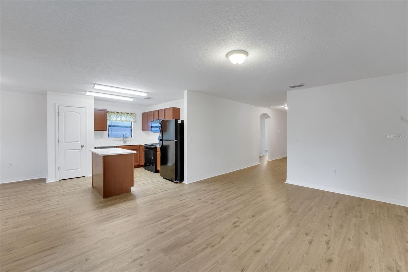 TAVARES CHELSEA OAKS SOUTH - Residential