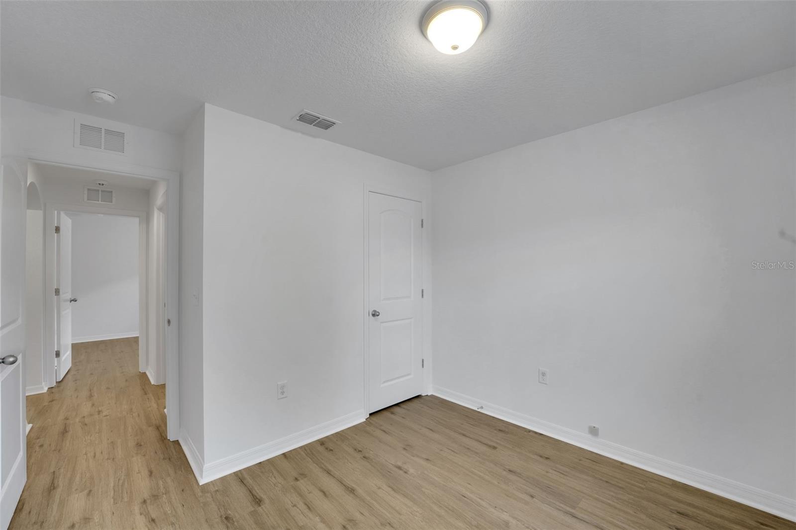 TAVARES CHELSEA OAKS SOUTH - Residential