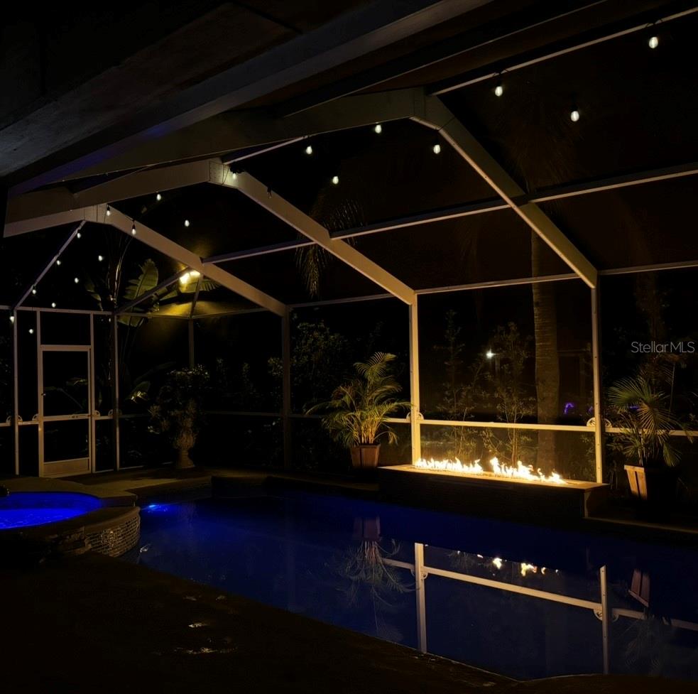 GULF COAST ACRES - Residential