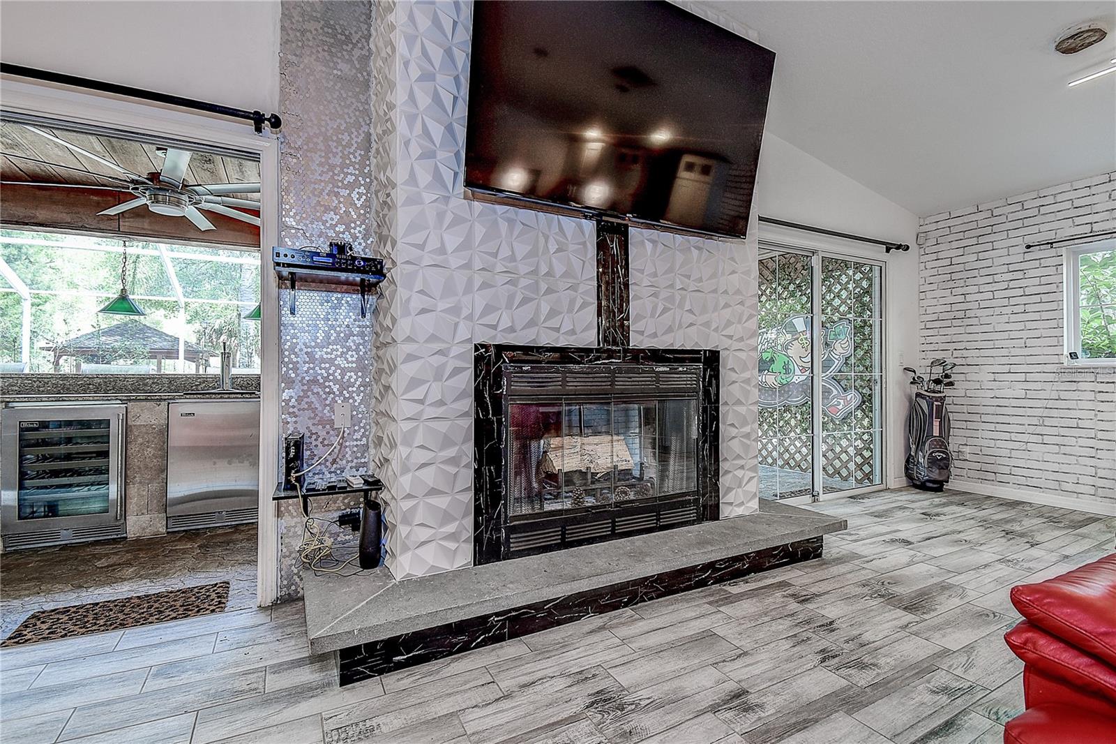 GULF COAST ACRES - Residential