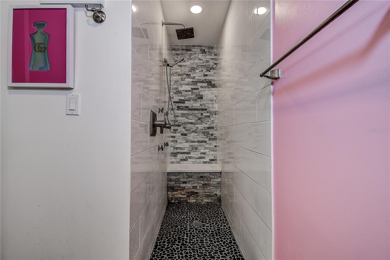 GULF COAST ACRES - Residential