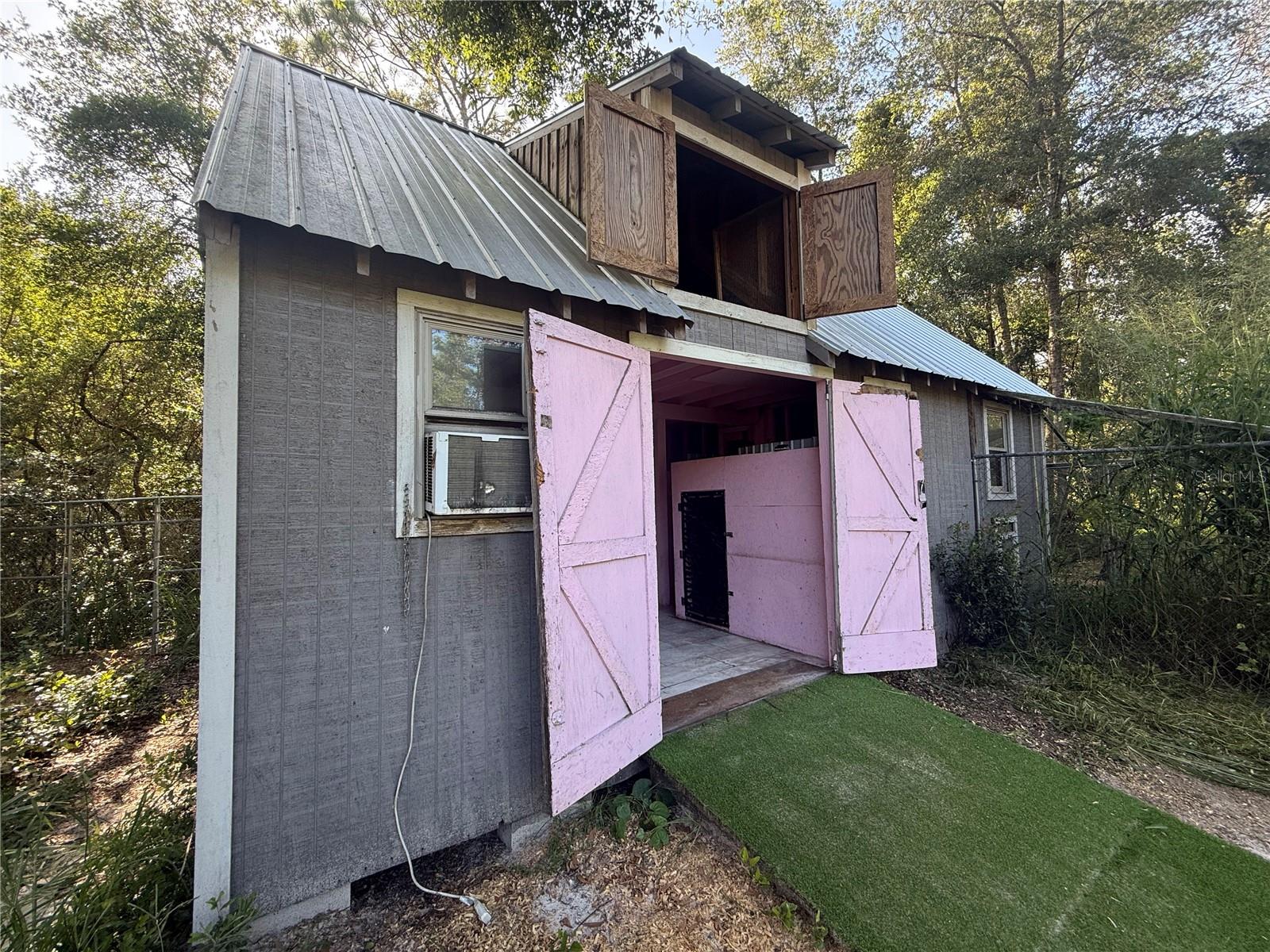 GULF COAST ACRES - Residential