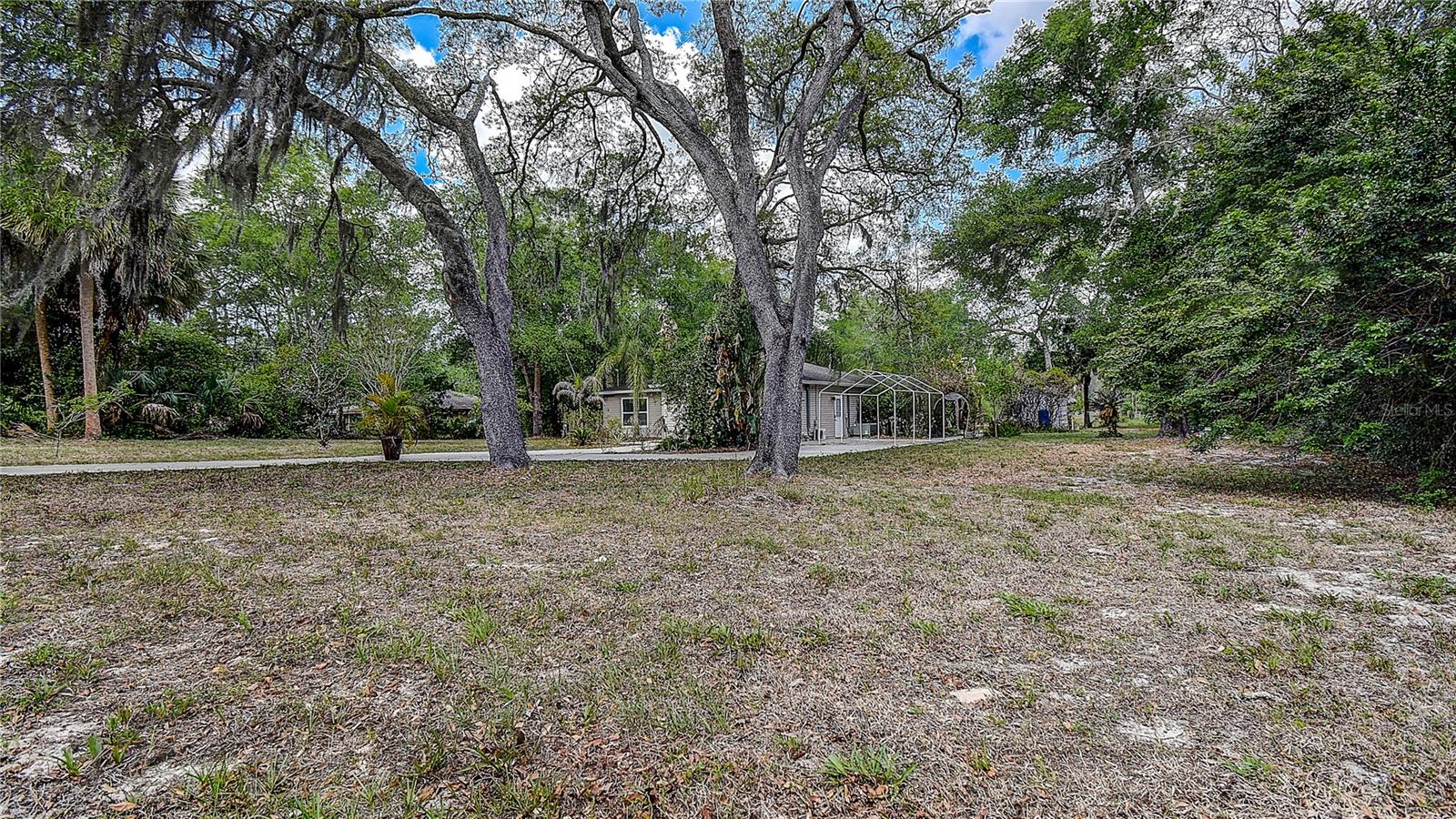 GULF COAST ACRES - Residential