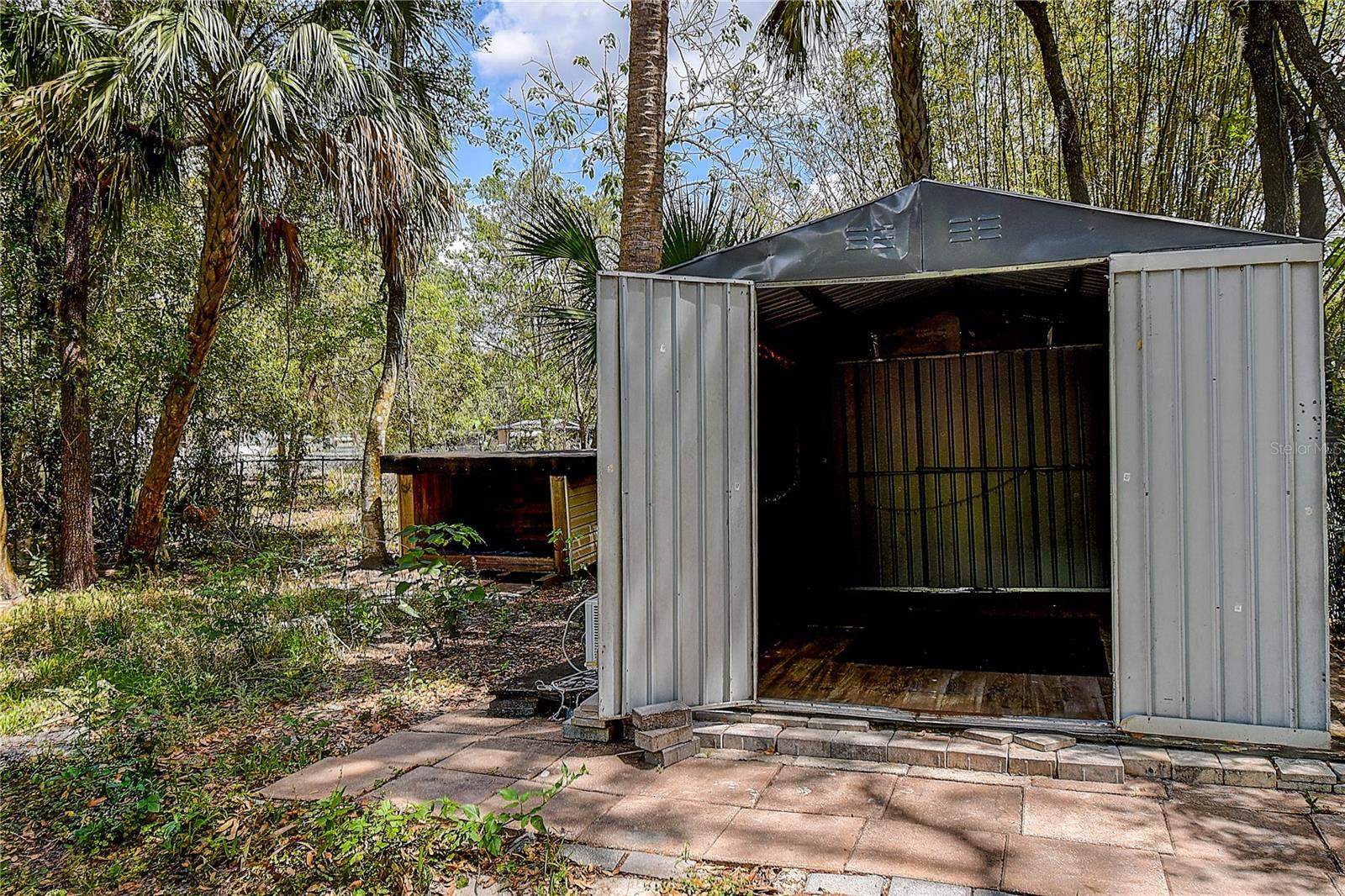 GULF COAST ACRES - Residential