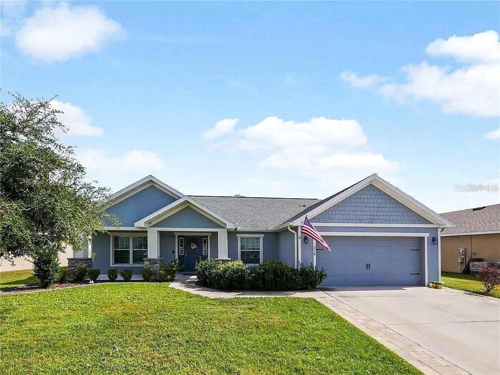 WATERS EDGE/THE LAKES - Residential