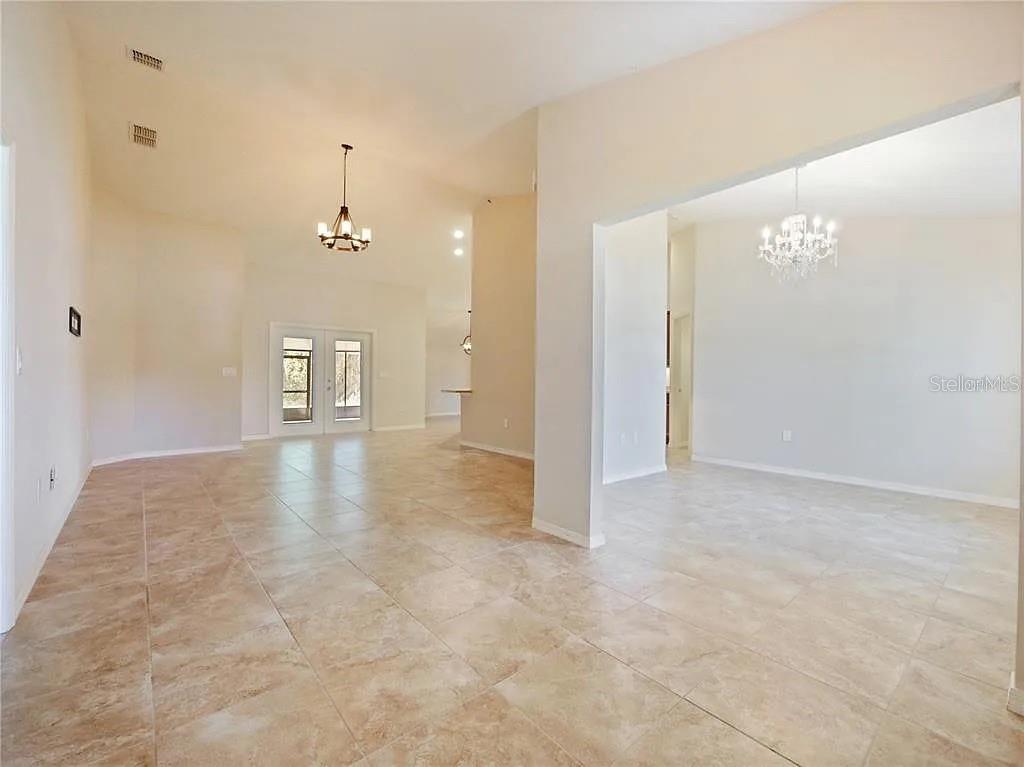 WATERS EDGE/THE LAKES - Residential