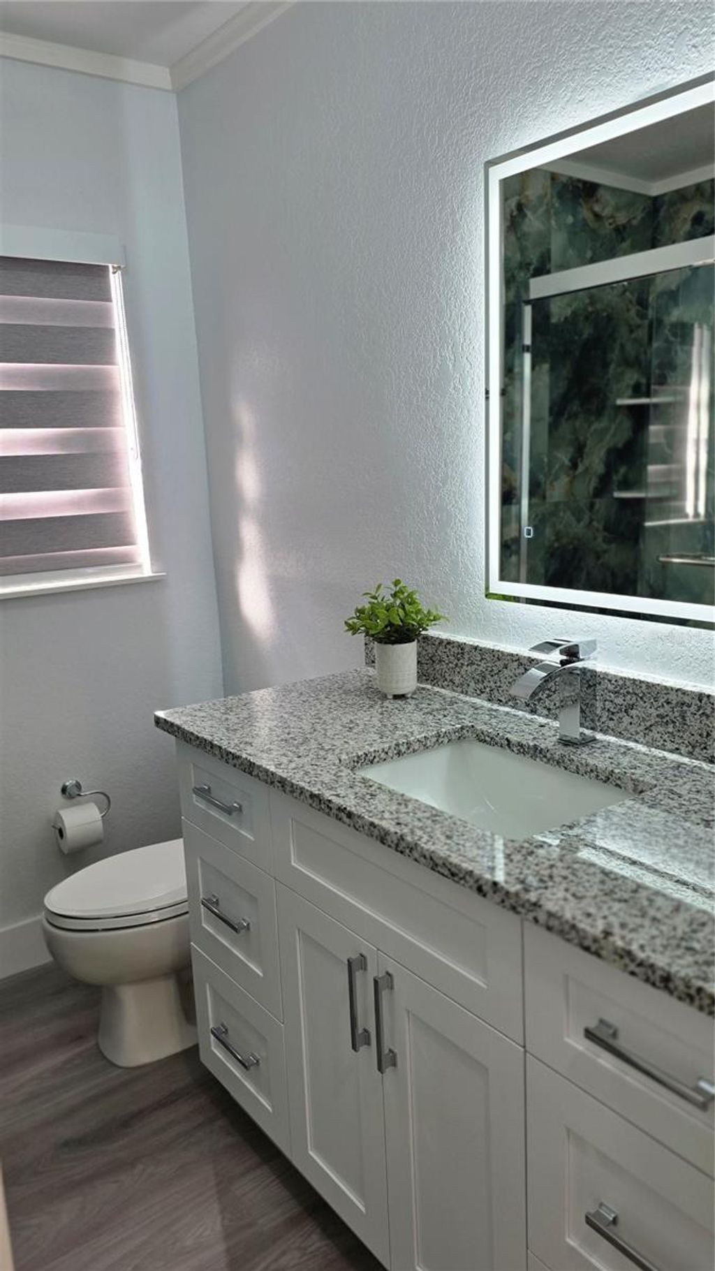 Photo of 3106 W Douglas Street, Tampa, FL 33607 (MLS # TB8467238)