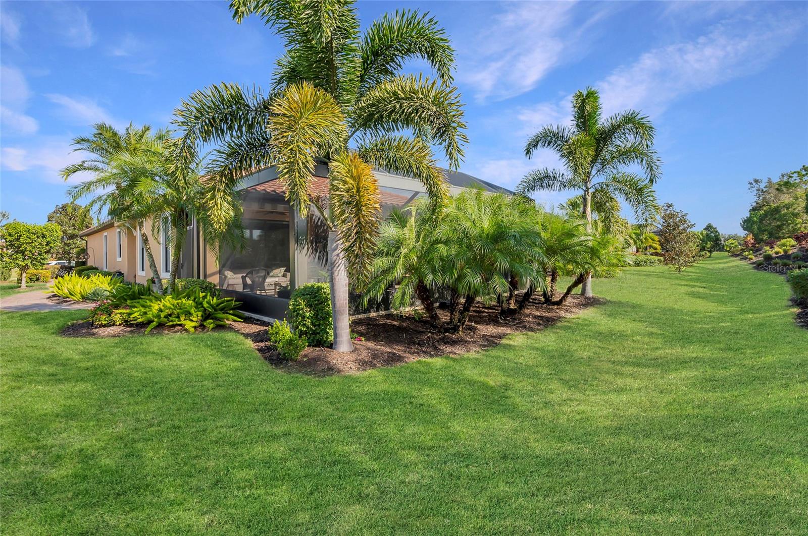 ESPLANADE PH I - Residential