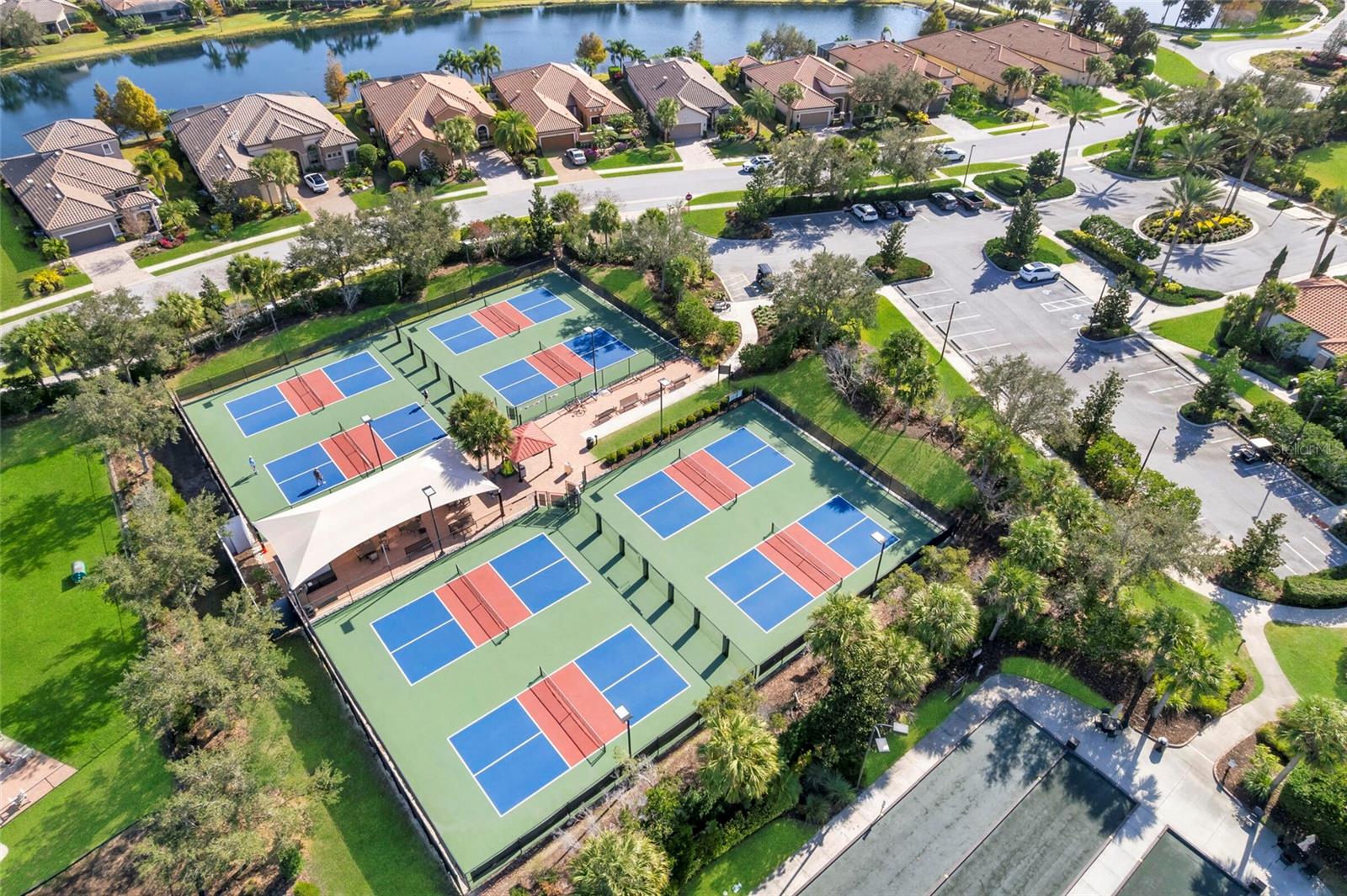 ESPLANADE PH I - Residential