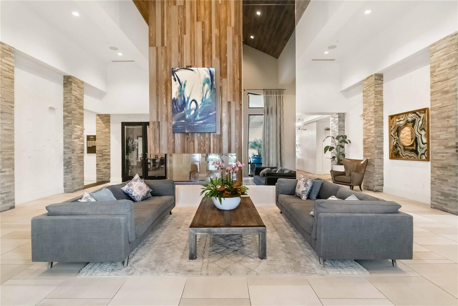 ESPLANADE PH I - Residential