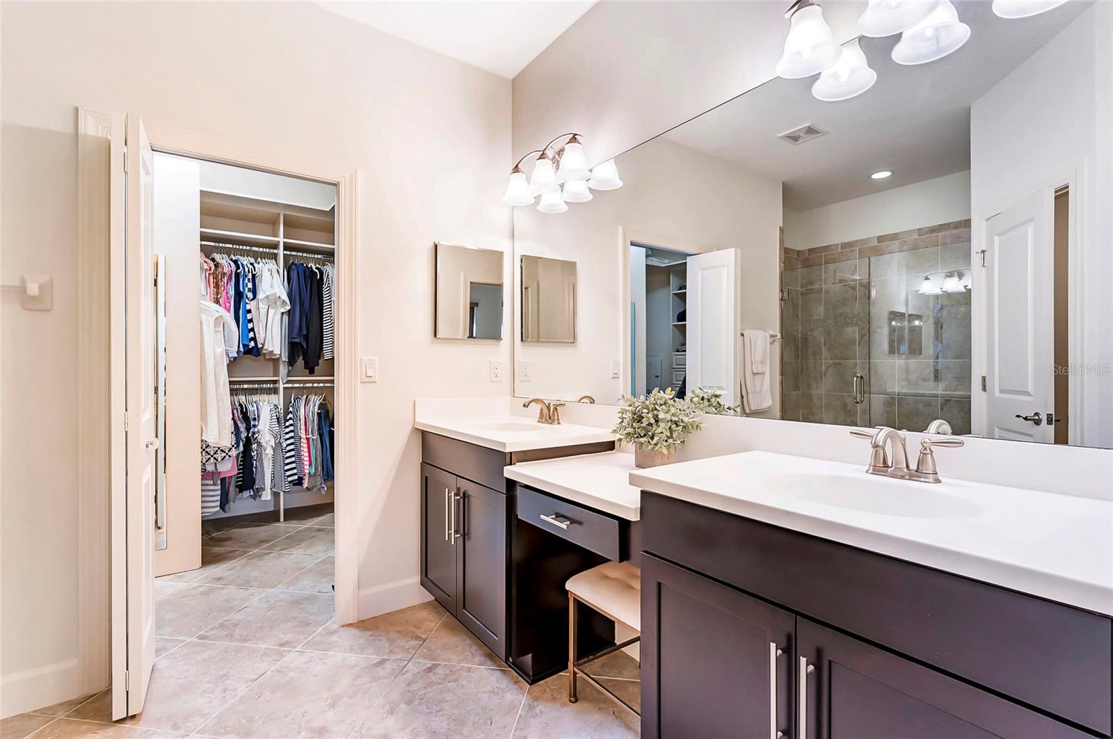 ESPLANADE PH I - Residential