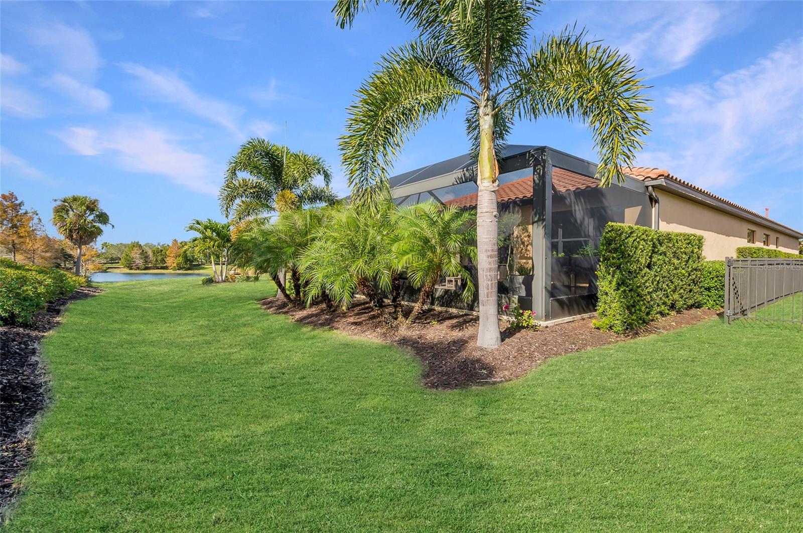 ESPLANADE PH I - Residential