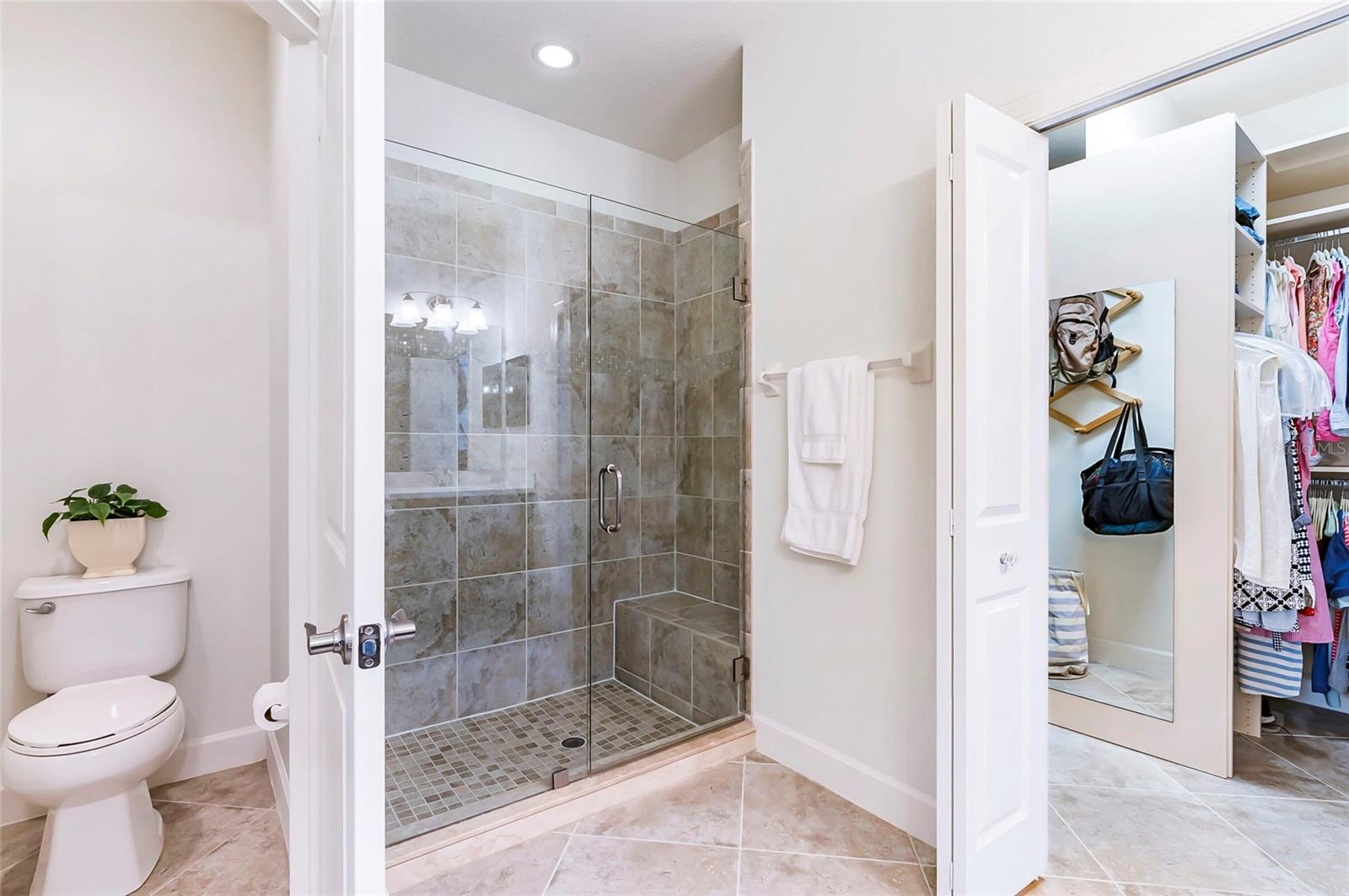 ESPLANADE PH I - Residential