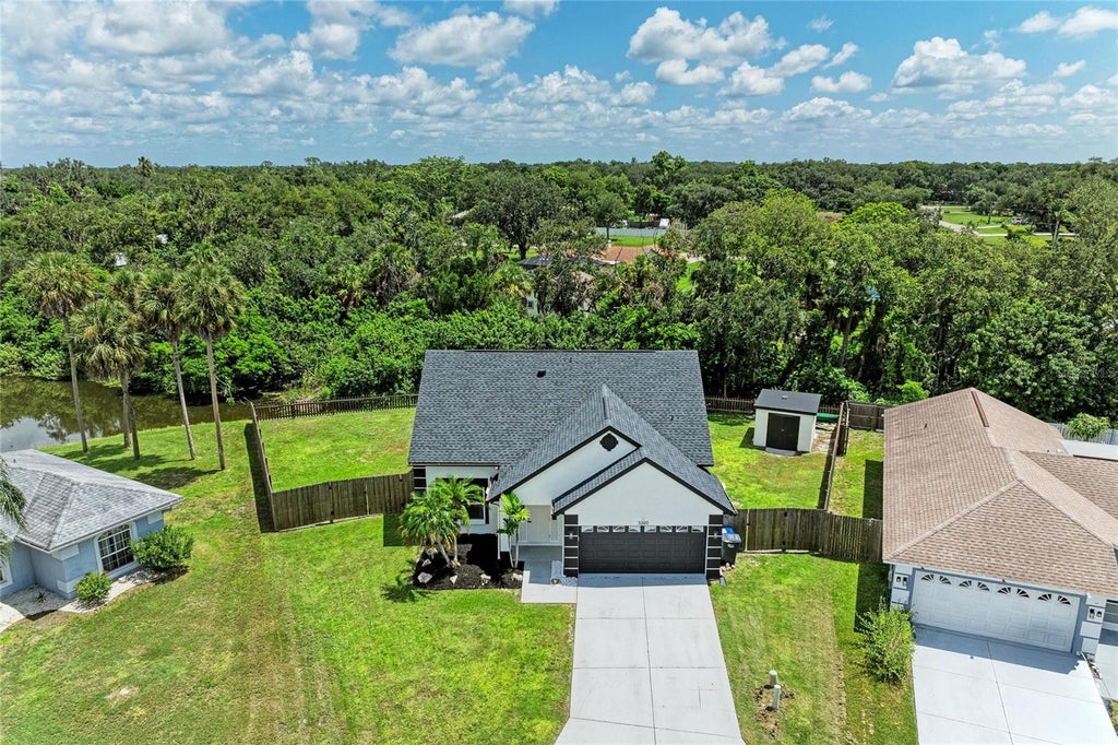 Photo of 3220 37th Terrace E, Bradenton, FL 34208 (MLS # A4703373)