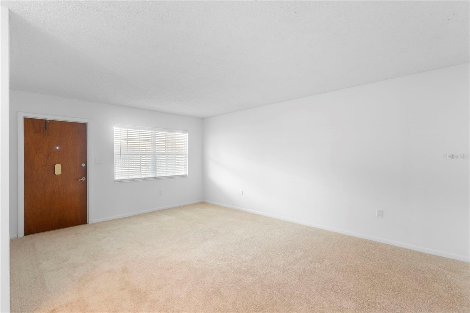 LAKESIDE MANOR APTS CONDO - Residential