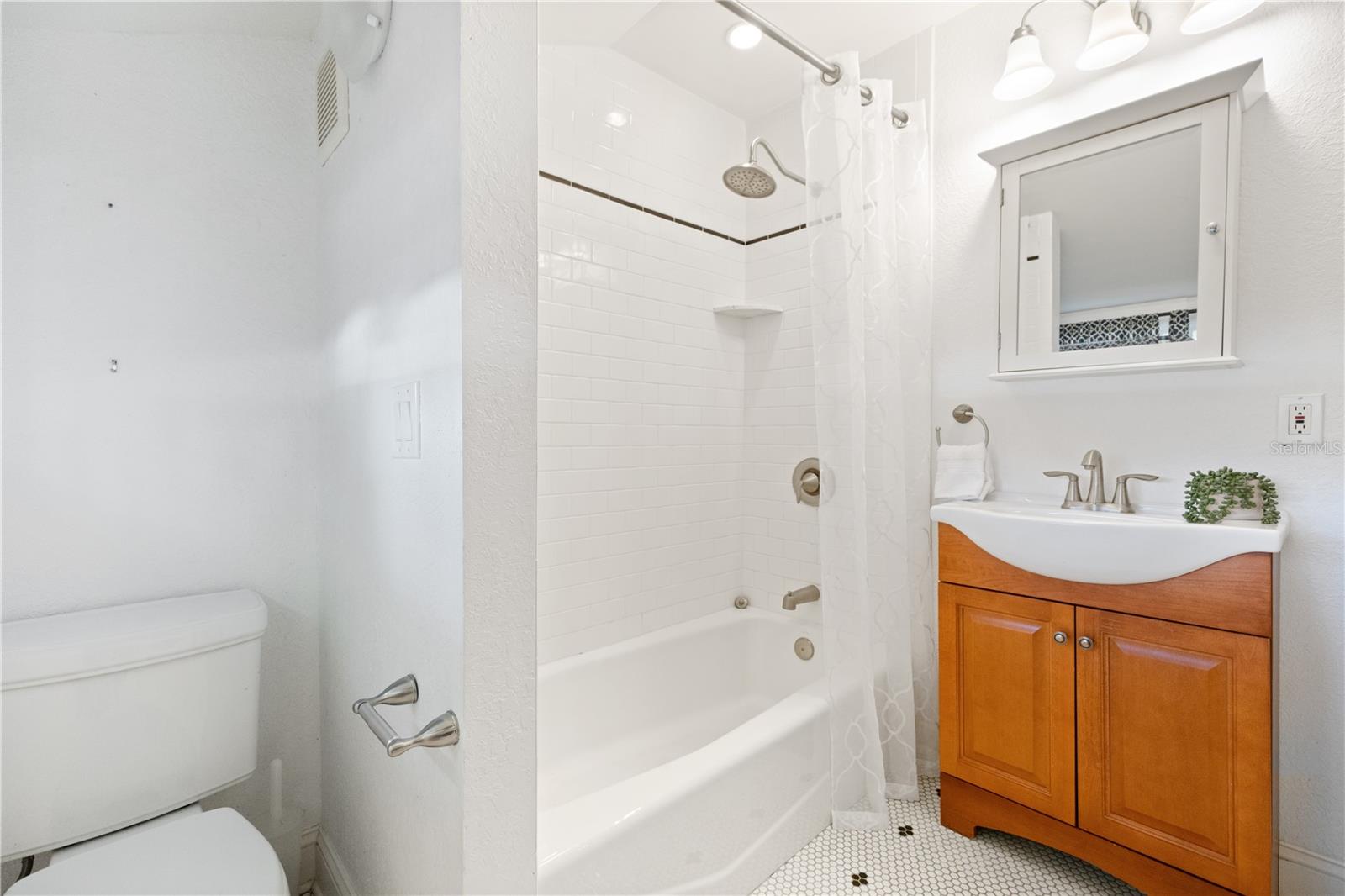 FLAHARTYS WM ADD - Residential