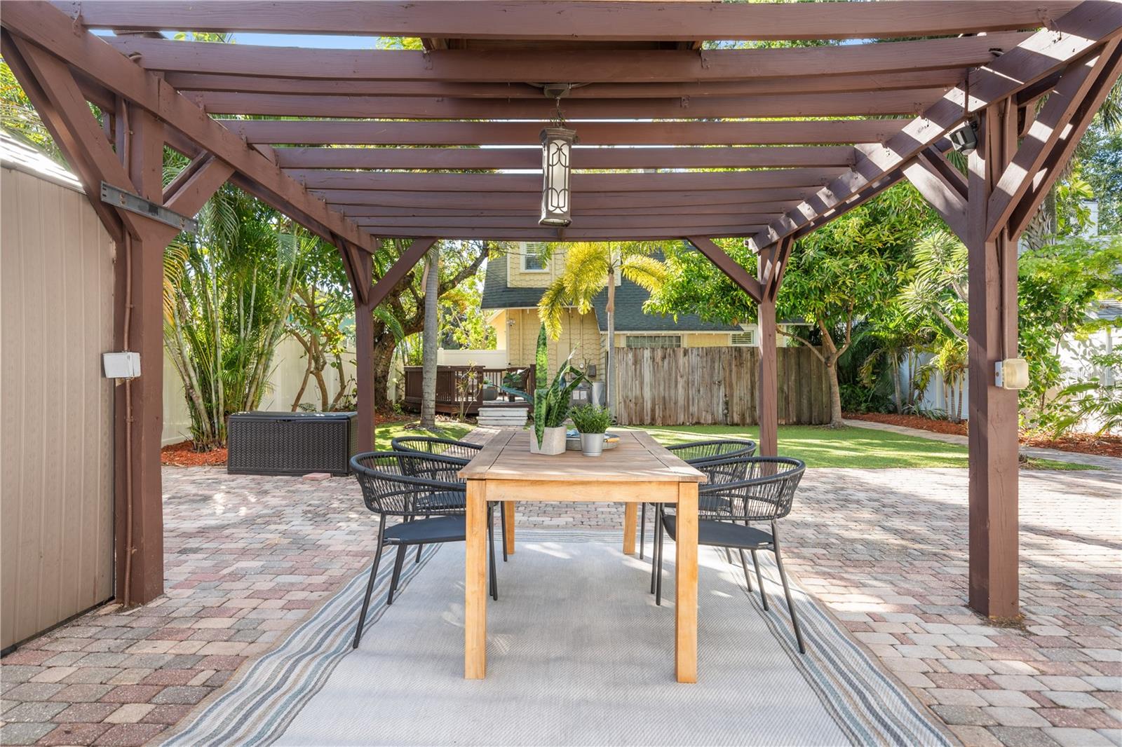 FLAHARTYS WM ADD - Residential