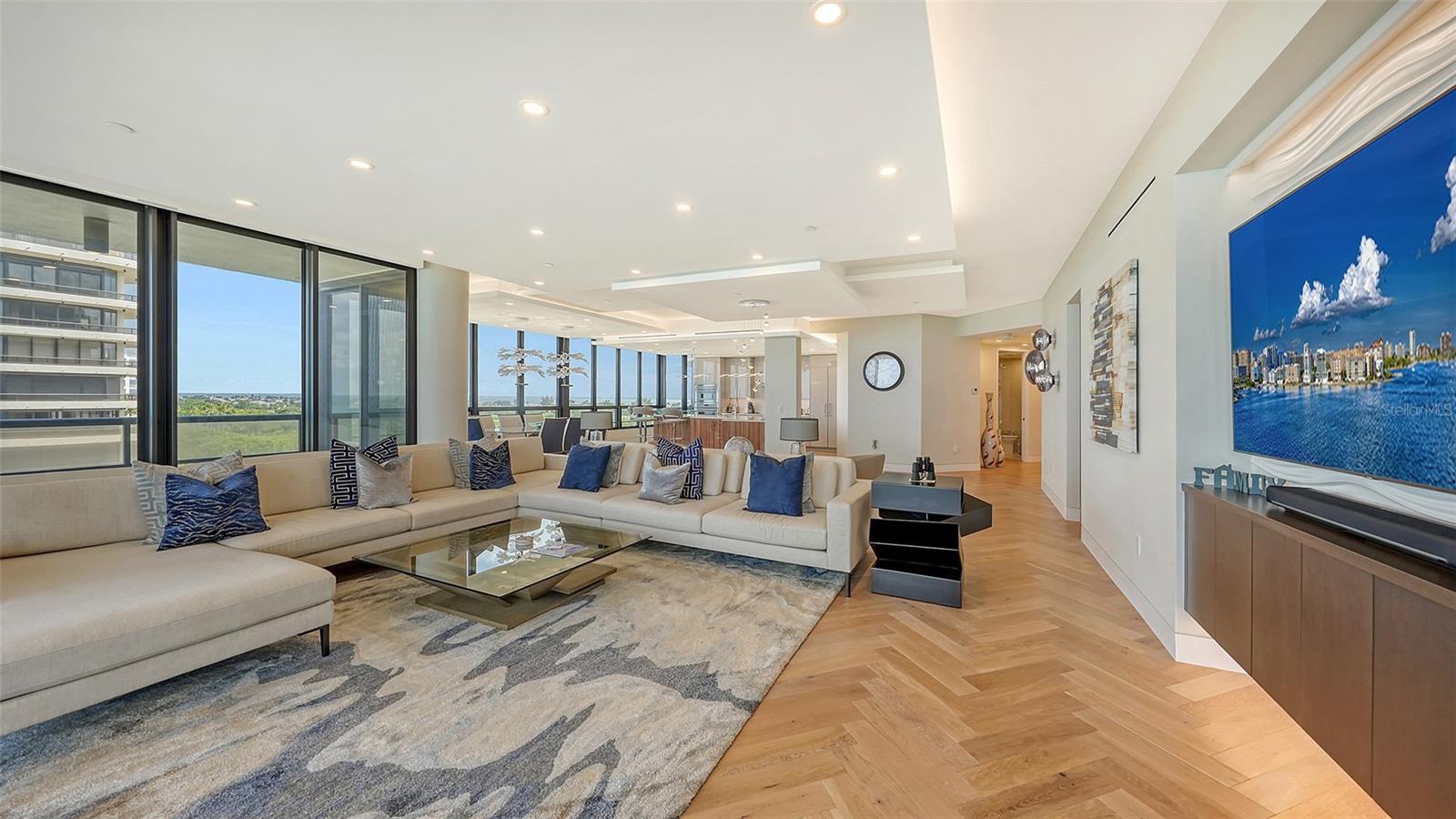 L AMBIANCE 1 - Residential