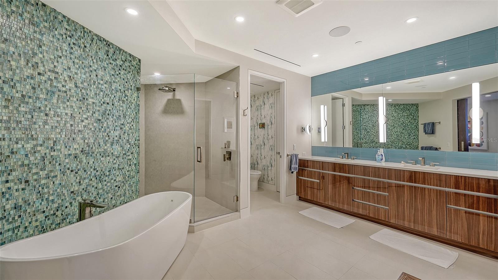 L AMBIANCE 1 - Residential