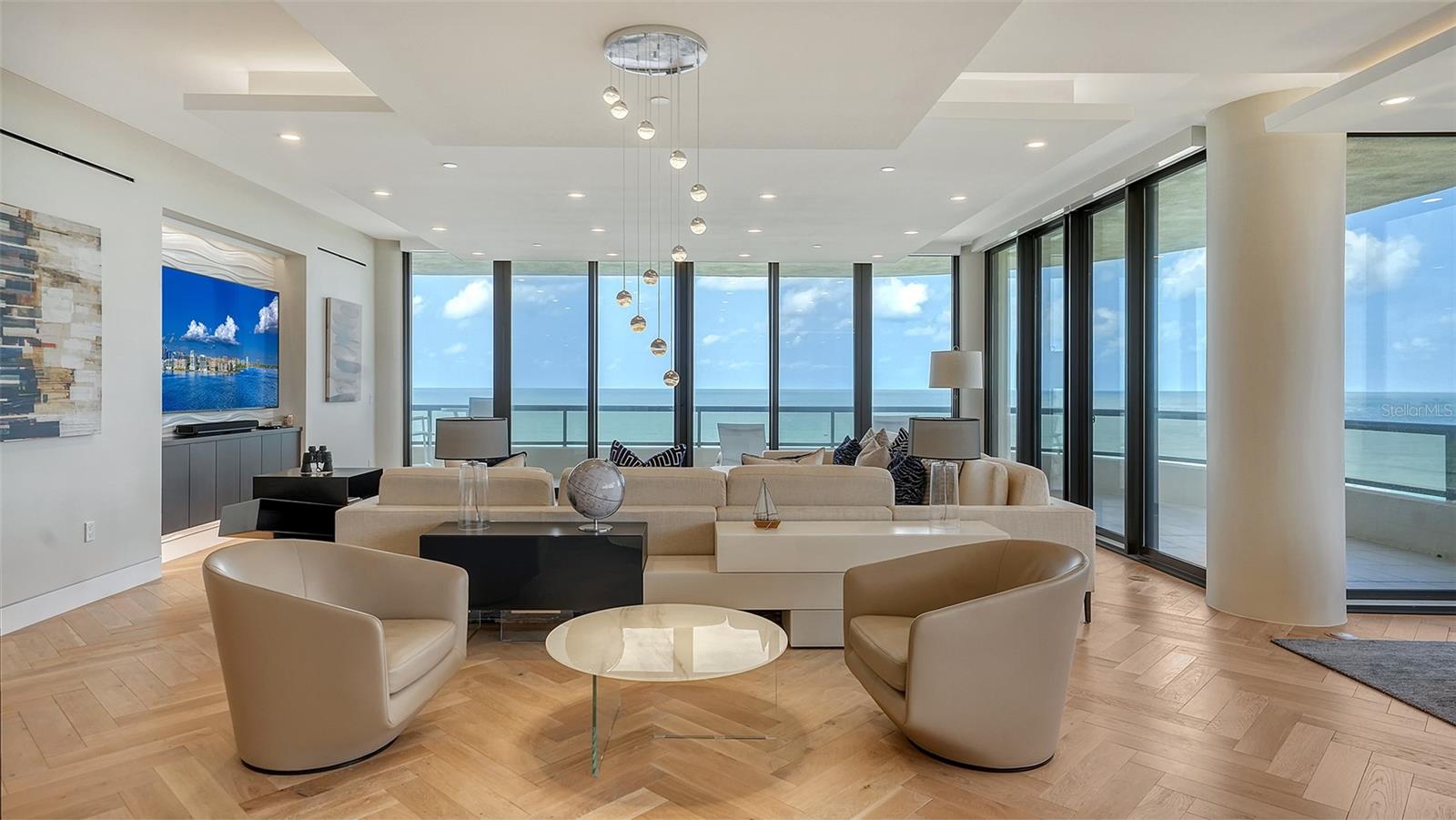 L AMBIANCE 1 - Residential