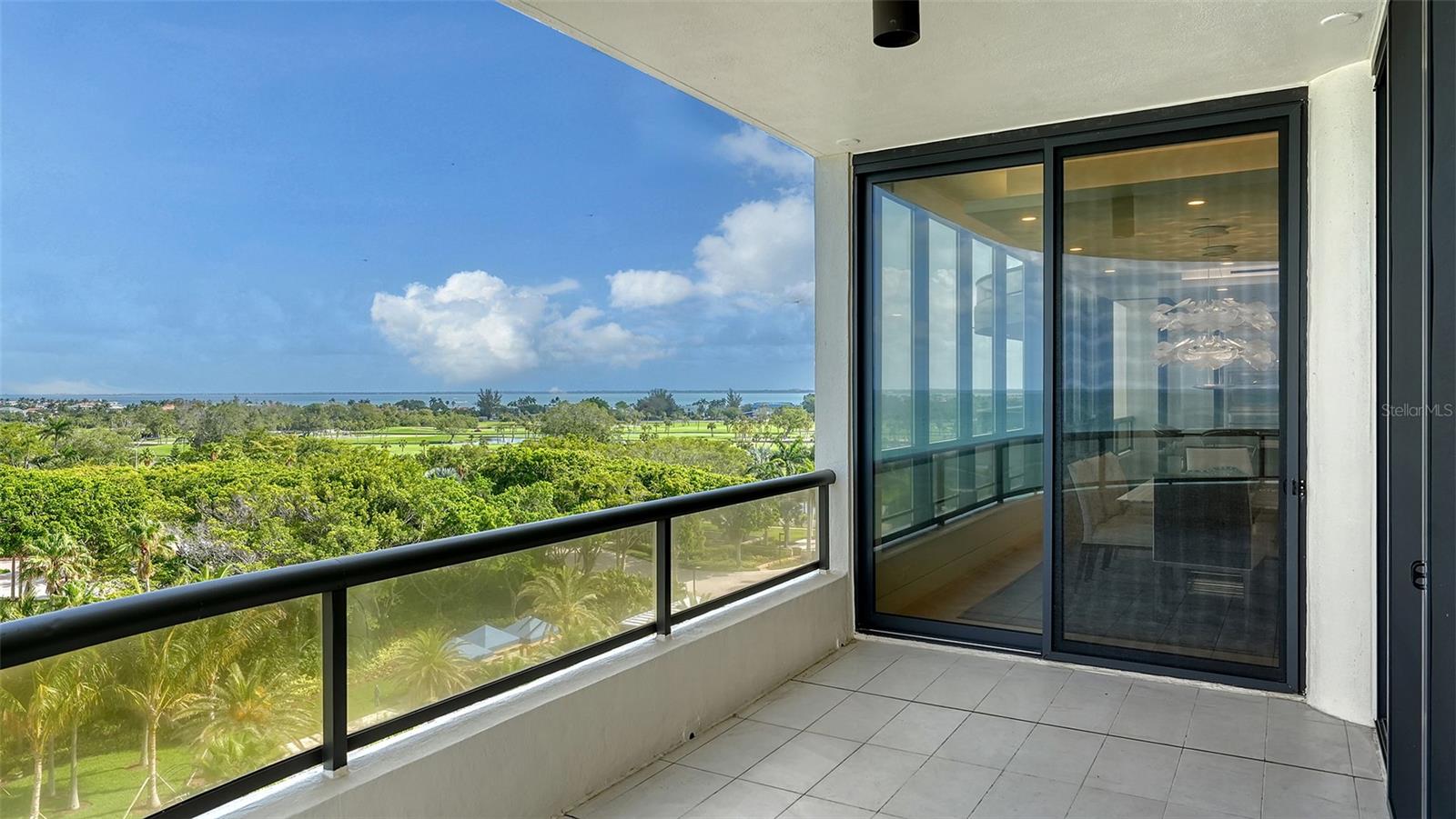 L AMBIANCE 1 - Residential