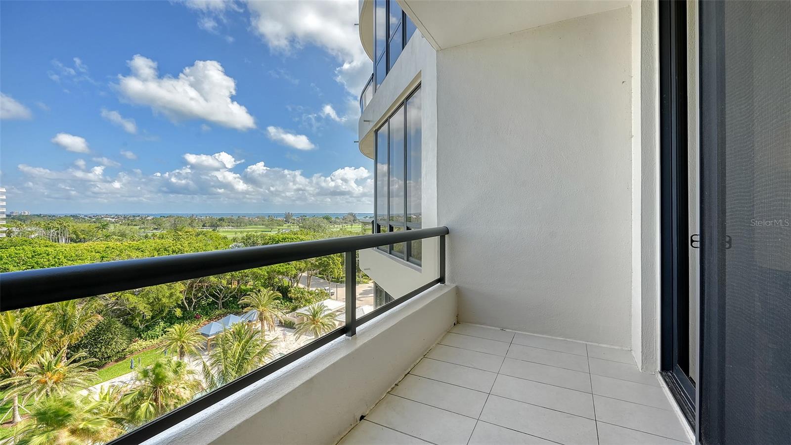 L AMBIANCE 1 - Residential