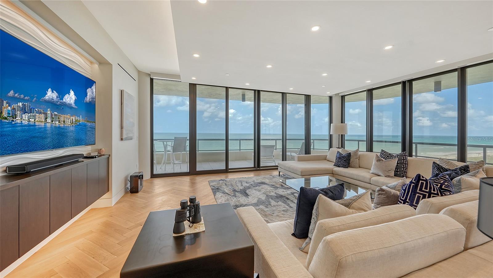 L AMBIANCE 1 - Residential