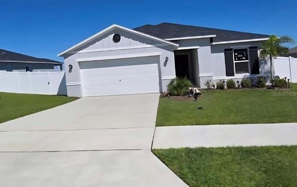 Photo of 1446 Geranium Drive, Mascotte, FL 34753 (MLS # O6399597)