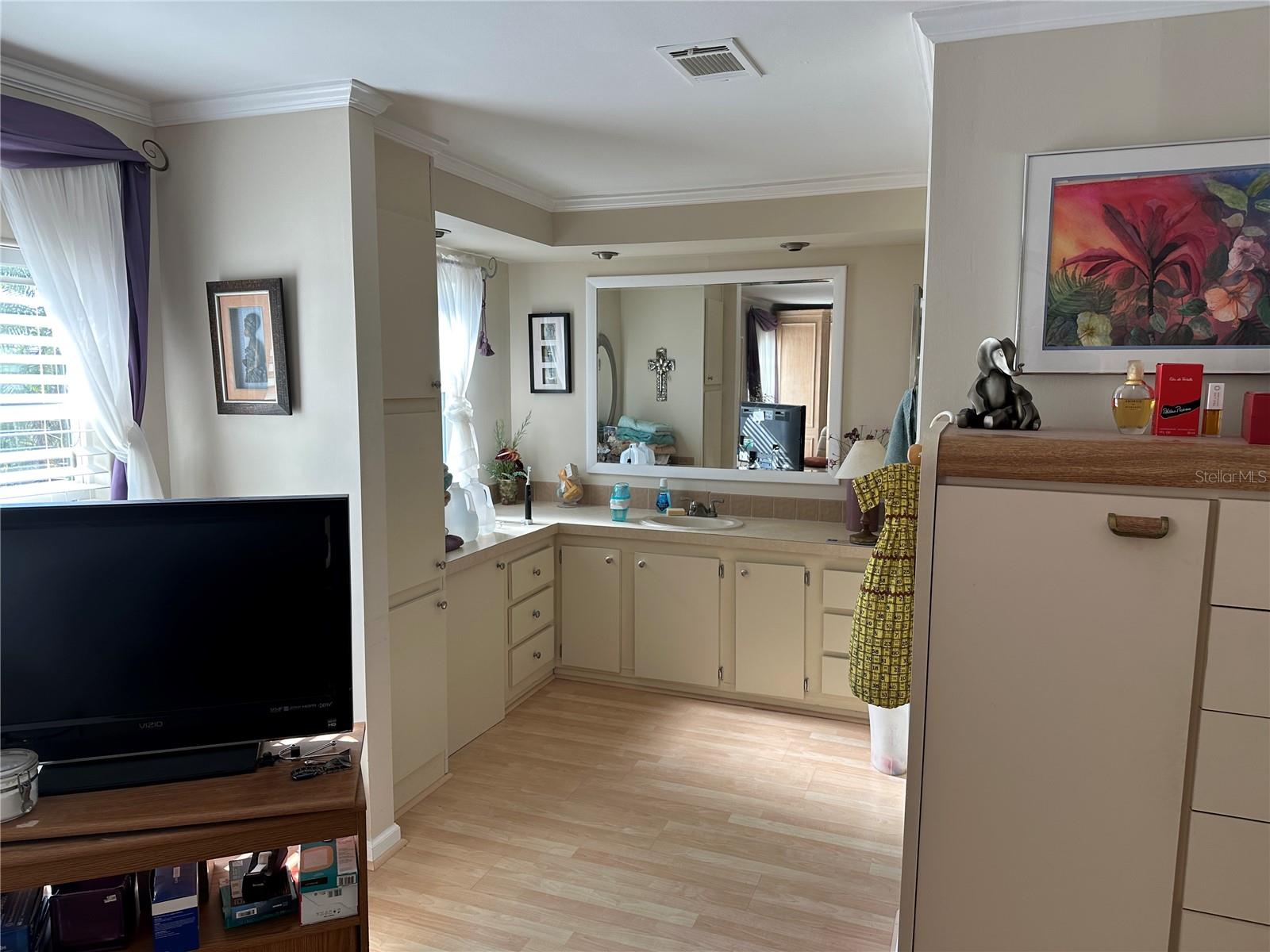 HARBOR ISLES III - Residential