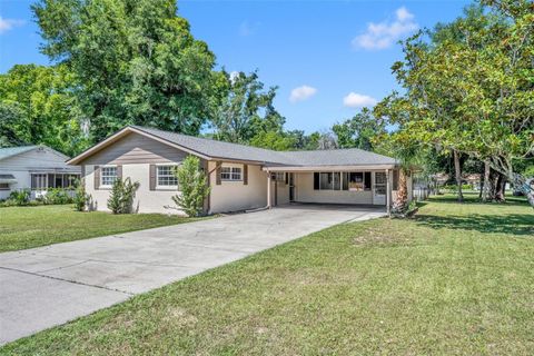 A home in BELLEVIEW