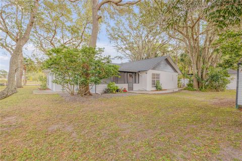 A home in EDGEWATER