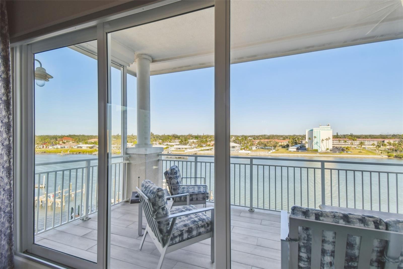20001 GULF BOULEVARD 501