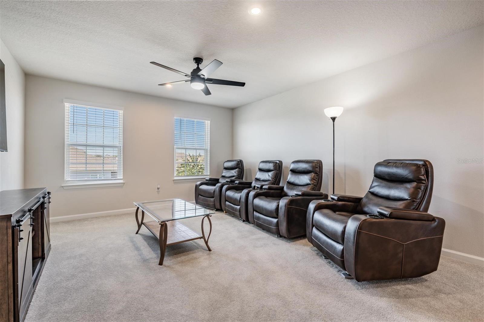 CHAPEL CRK VLGS 7 & 8 PH 1-3 - Residential