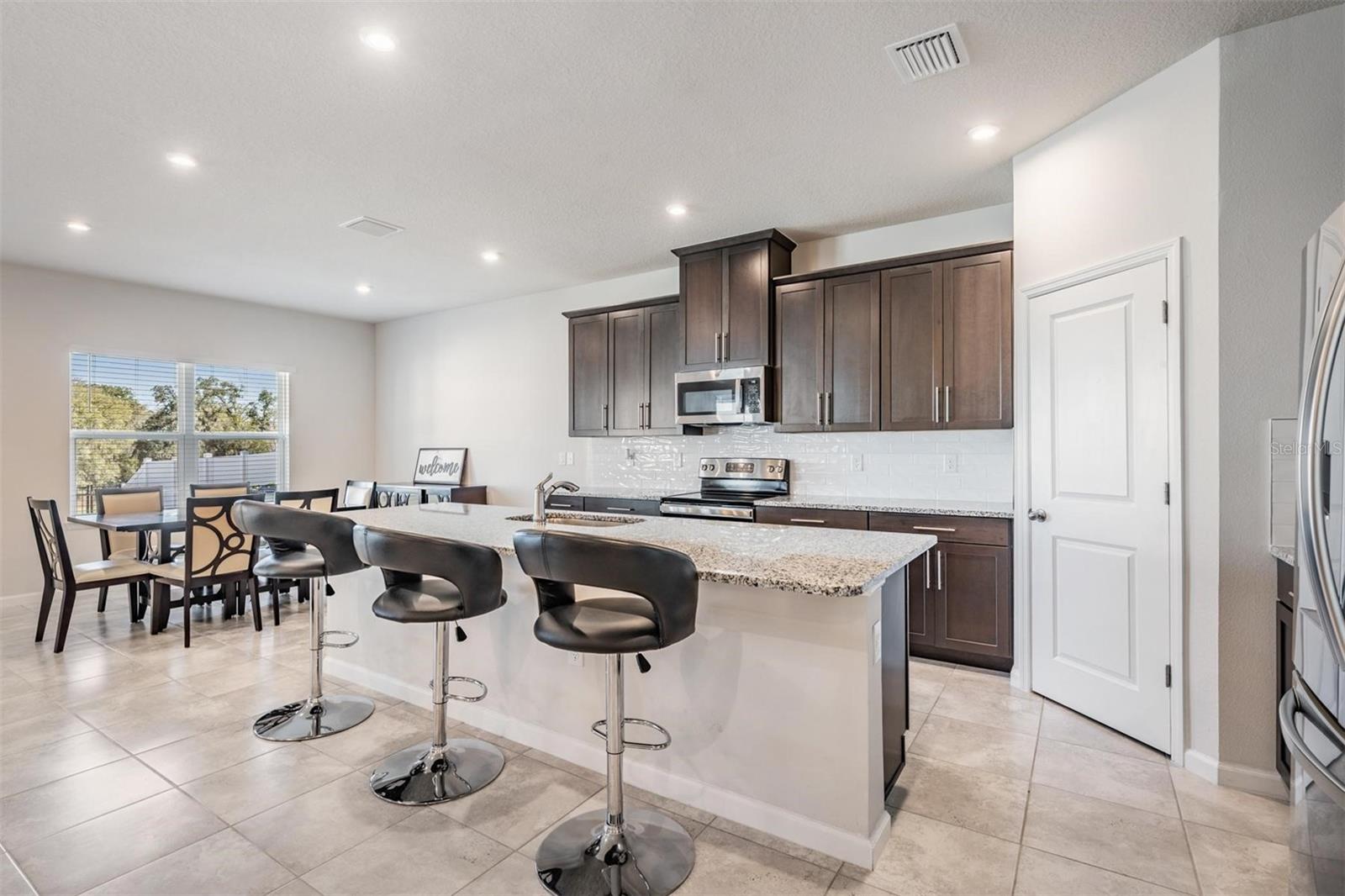 CHAPEL CRK VLGS 7 & 8 PH 1-3 - Residential