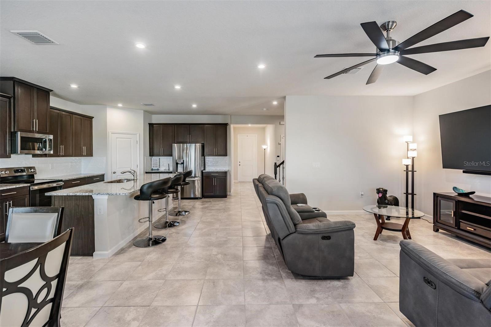 CHAPEL CRK VLGS 7 & 8 PH 1-3 - Residential