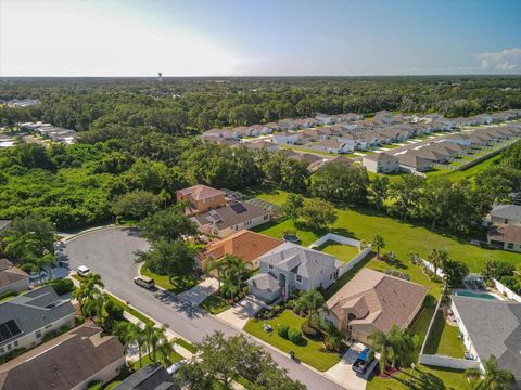 A home in PALMETTO