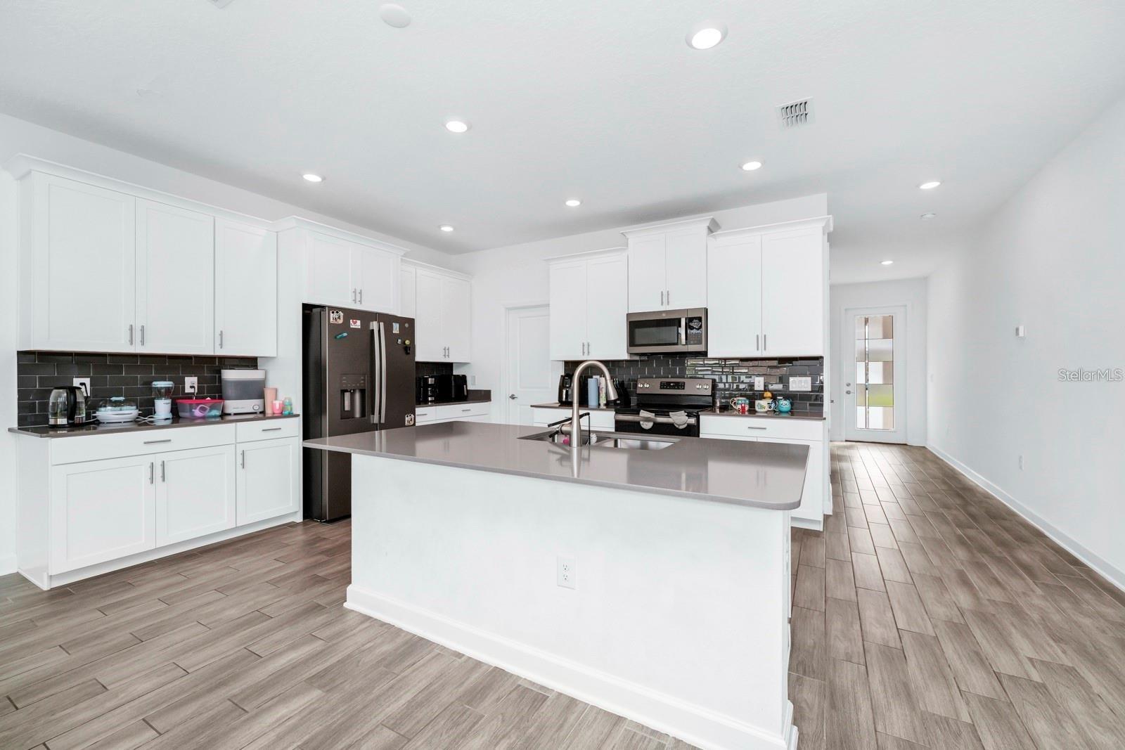 STOREY PK-PCL K PH 1 - Residential