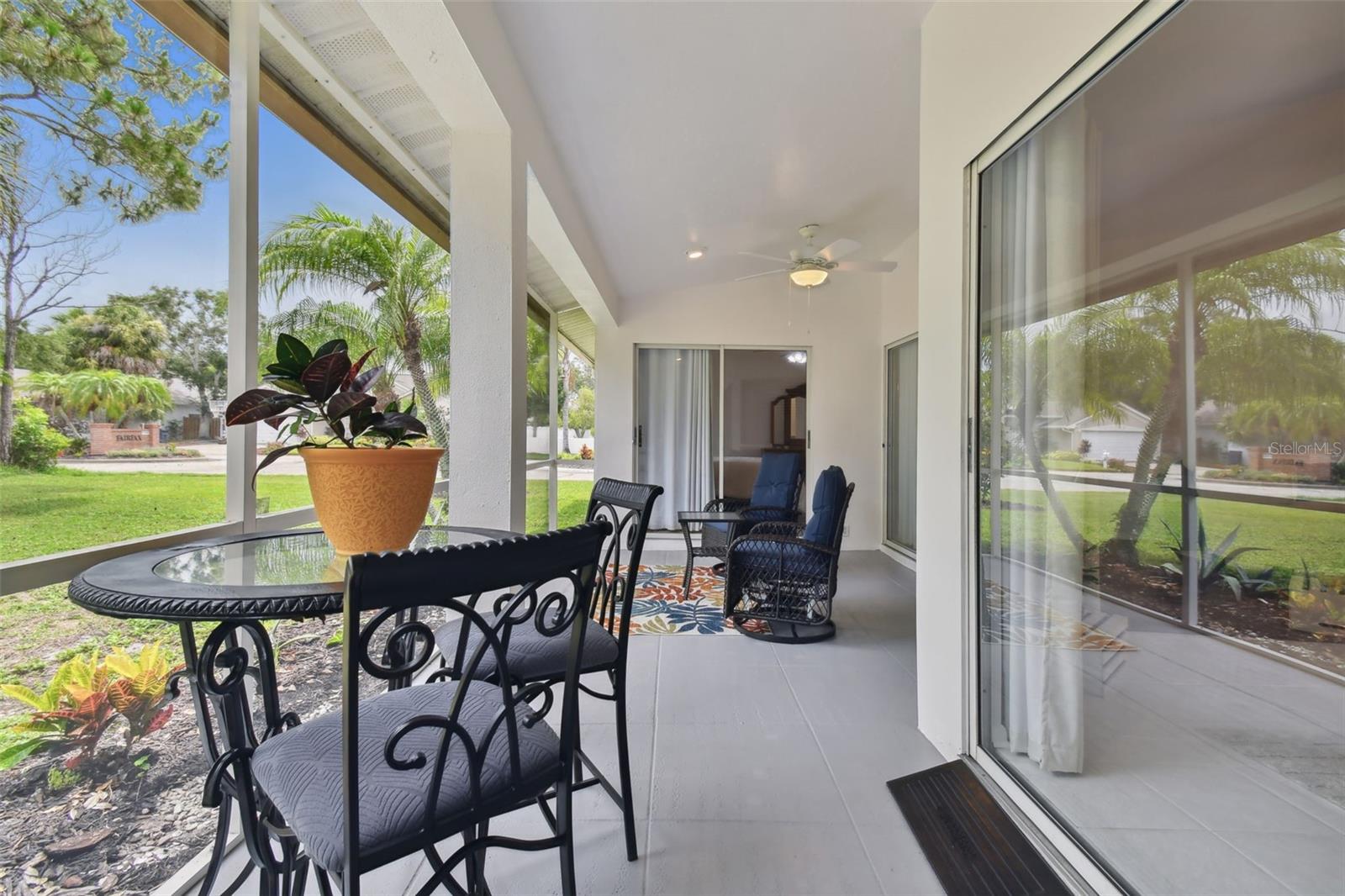 PERIDIA UNIT FOUR - Residential