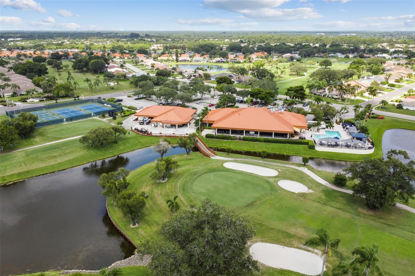 PERIDIA UNIT FOUR - Residential