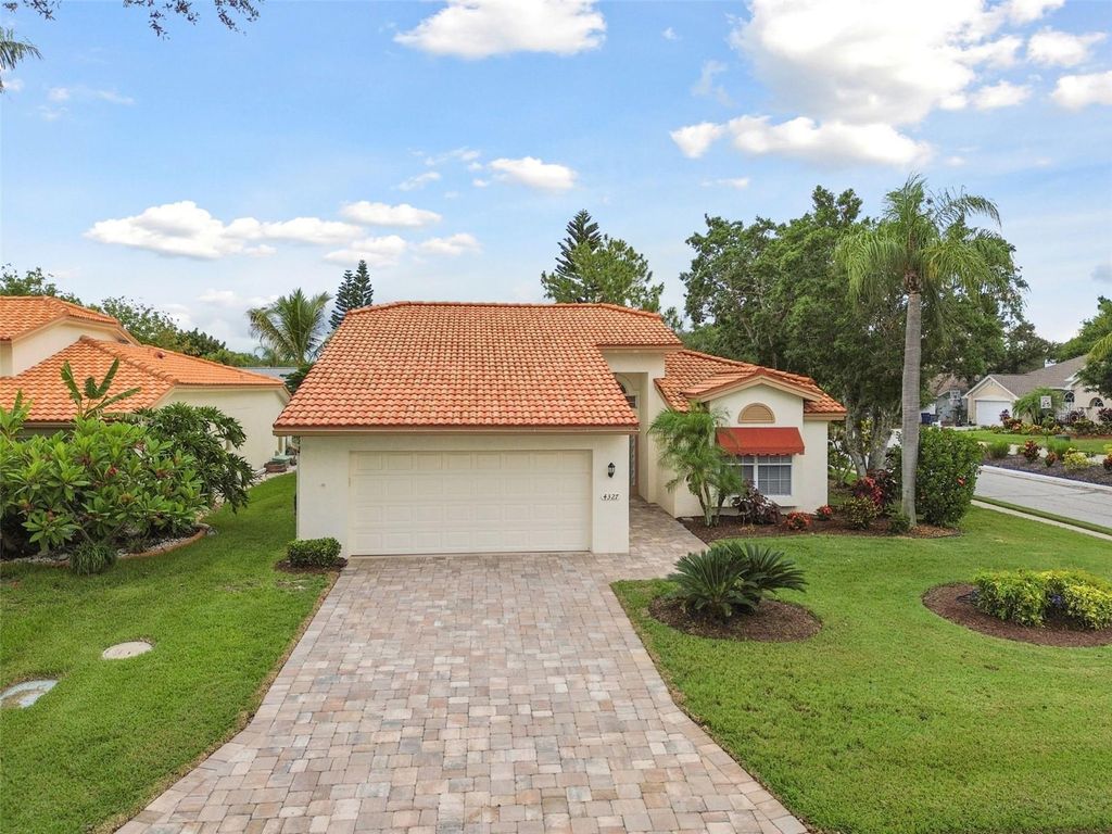 Photo of 4327 Murfield Drive E, Bradenton, FL 34203 (MLS # TB8474009)