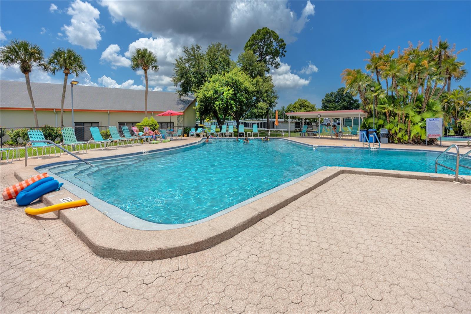 PALM HILL MOBILE HOME PARK UNREC - Residential